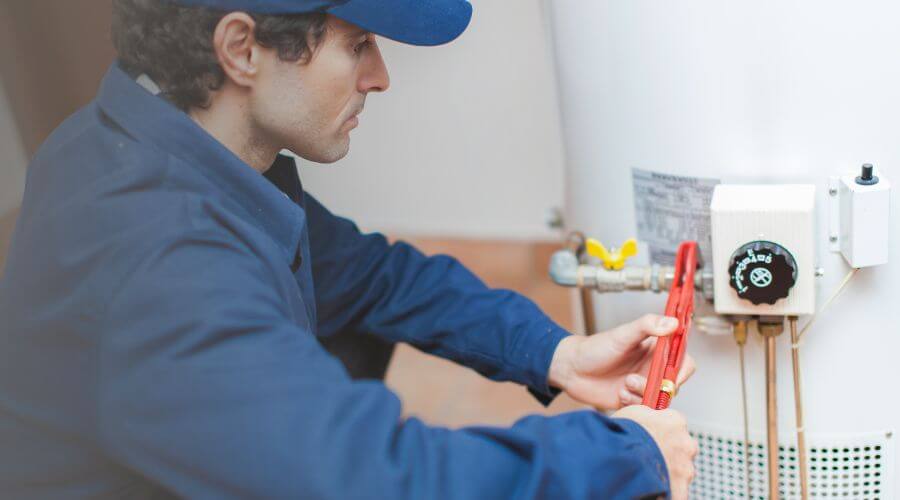 Expert burst pipe repair services in East Palestine, OH